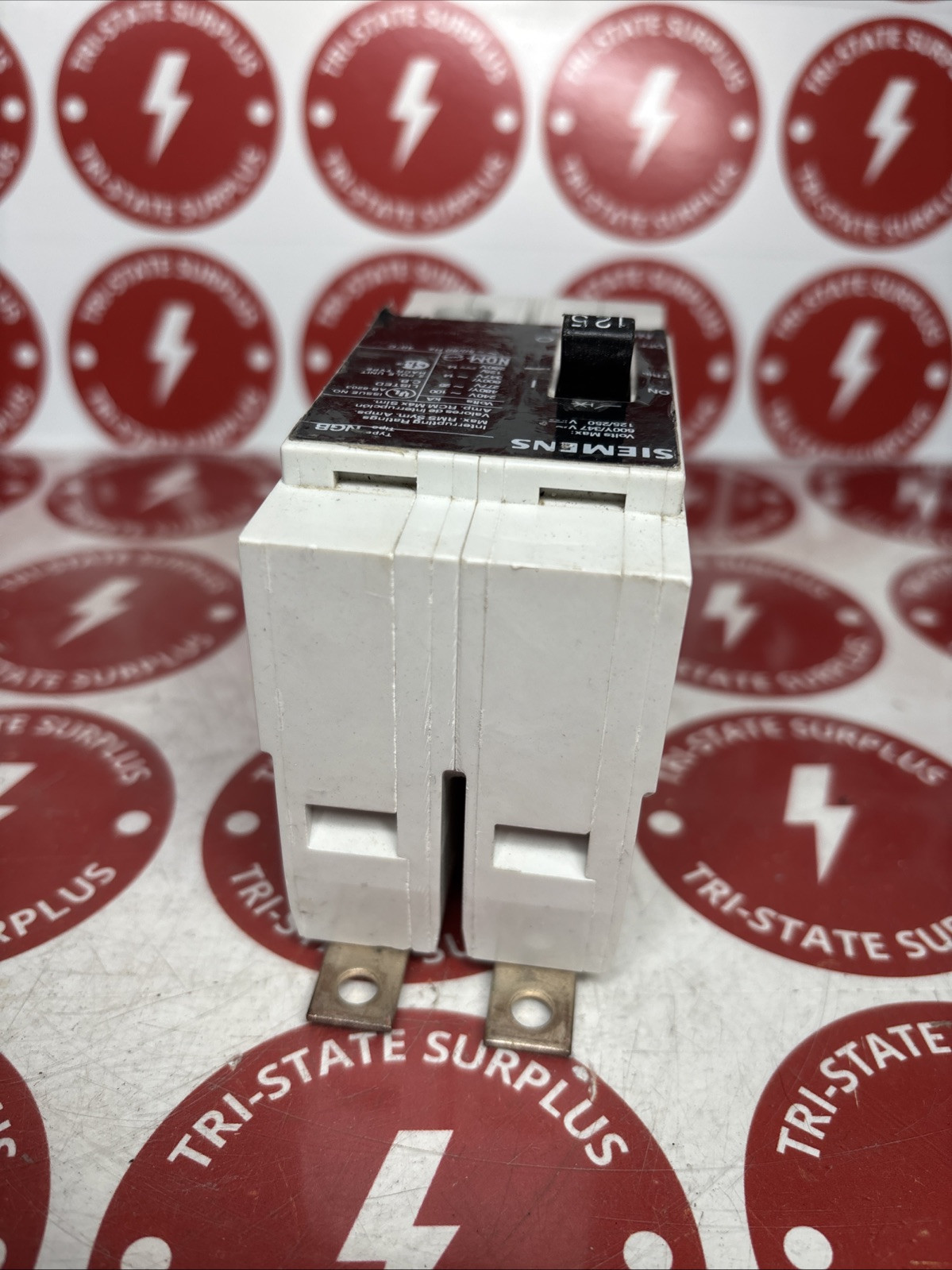Used NEW Siemens Circuit Breaker NGB2B125 2 Pole 125 amp 50/60Hz 25kA @ 480/277VAC