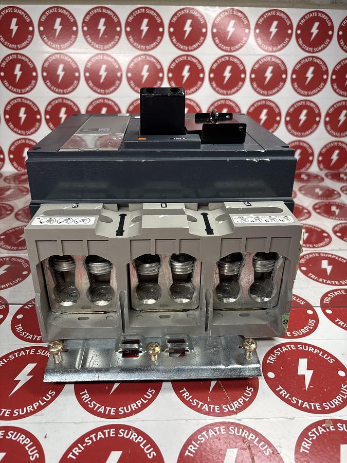 Refurbished PGA36120U31A SQUARE D 3 POLE 1200A 600V POWERPACT PGA CIRCUIT BREAKER