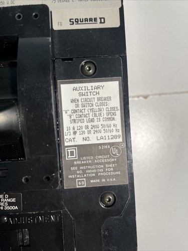 Used Square D LHL363501290 LHL 3 PH 600 V 350 A Circuit breaker w/ LA11289 & LA11028
