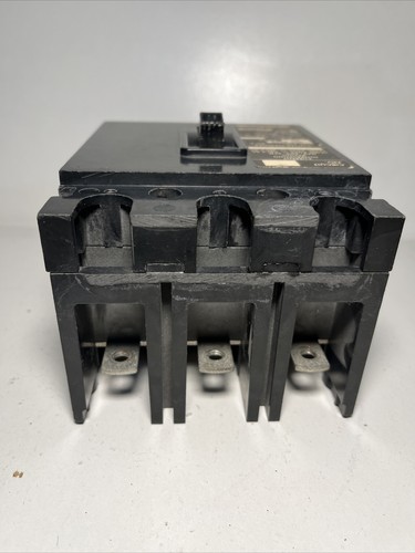 Used Cutler Hammer EHC3090 90 Amp 3 Pole 480 Volt Circuit Breaker NIB line/load Lugs
