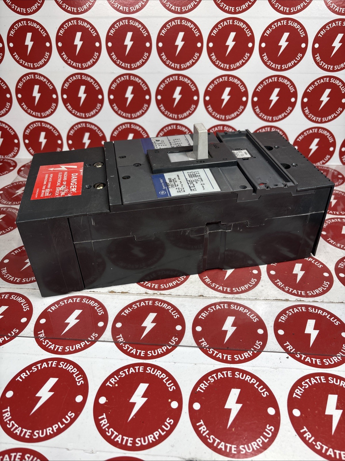 Used General Electric SGHA36AT0400 Circuit Breaker 3-Pole 400A RATING PLUG 600V AC 🔴