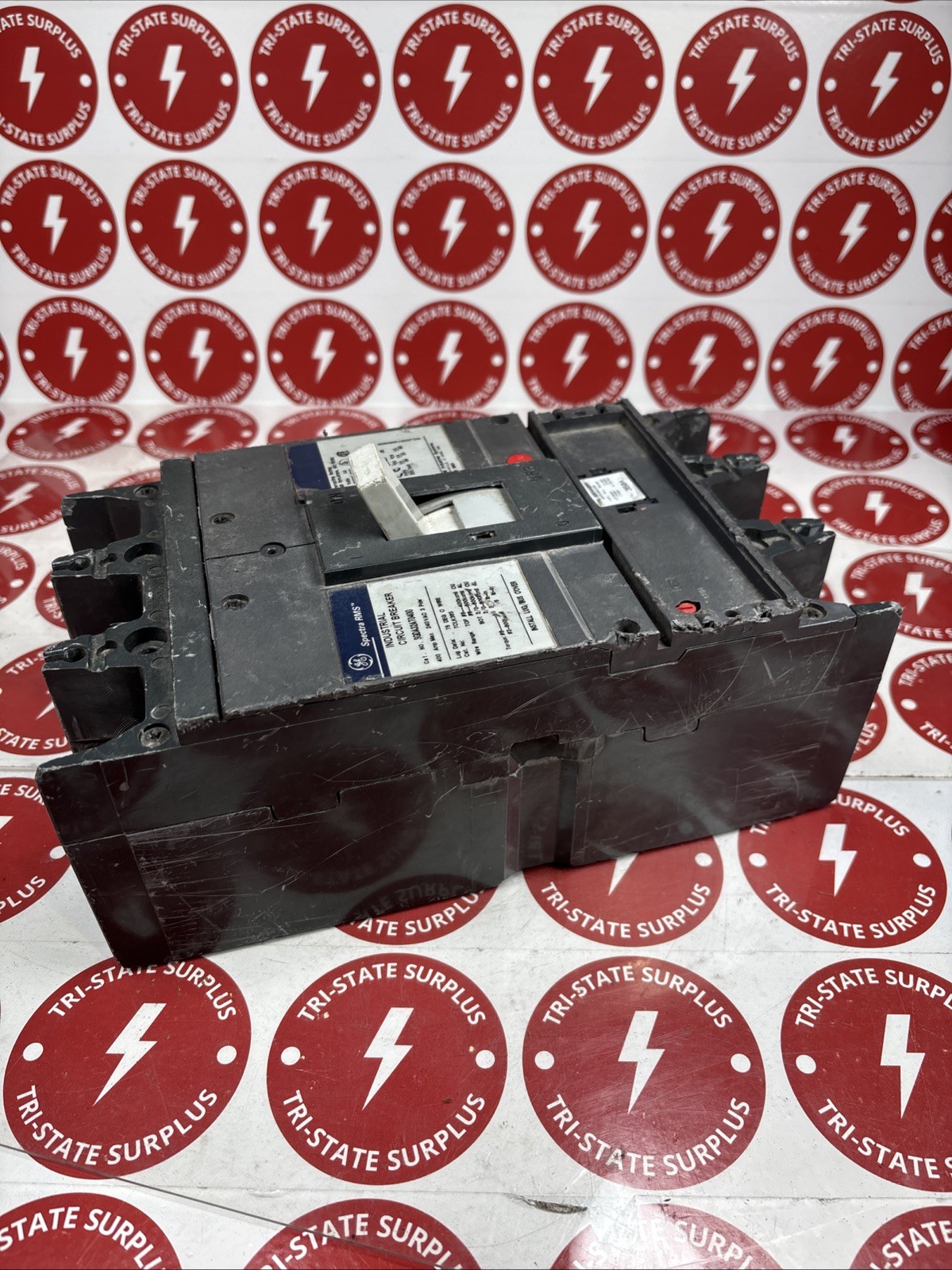 Used GE Spectra RMS SGDA32AT0400 Industrial Circuit Breaker 350A trip 🔴