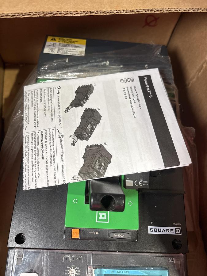 NIB Square D LJA36600U53X I-Line 600A Circuit Breaker 600 Volt LJA36600U53XYP 🔴