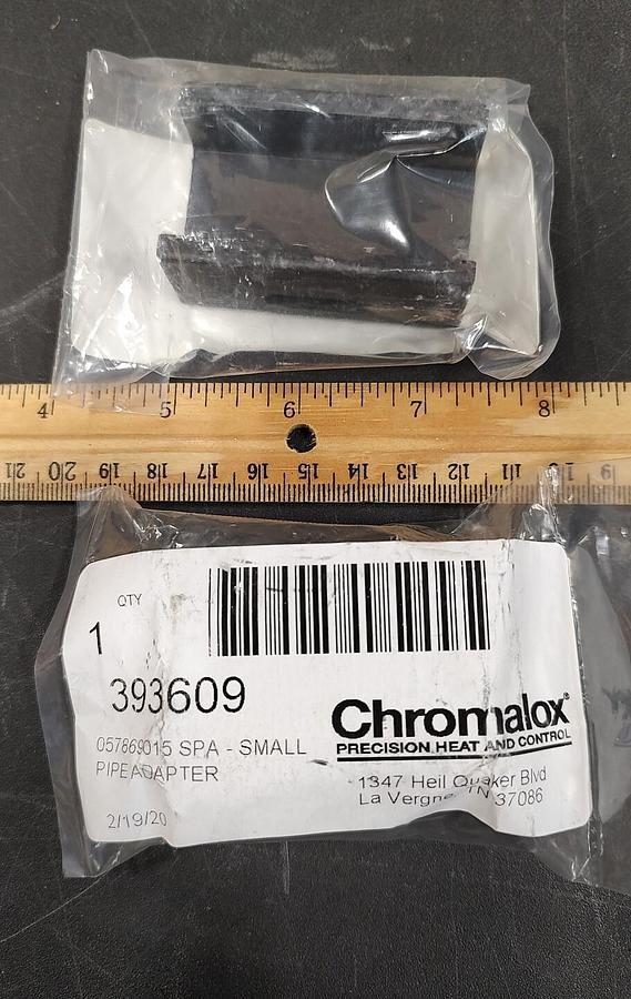 NEW Chromalox UES-393609 1.5" small pipe adapter for ELEC heat trace
