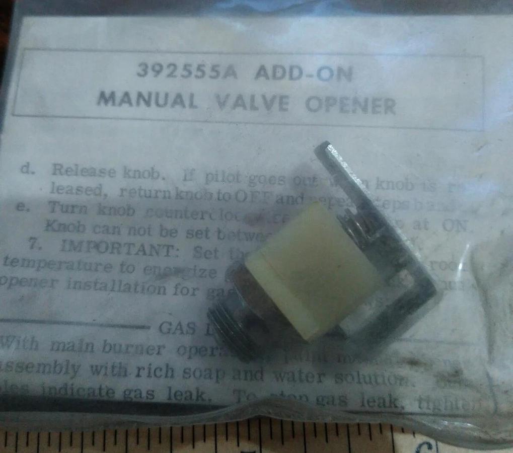 NOS HONEYWELL 392555A MANUAL OPENER ASSEMBLY FOR VALVES listed, see pictures