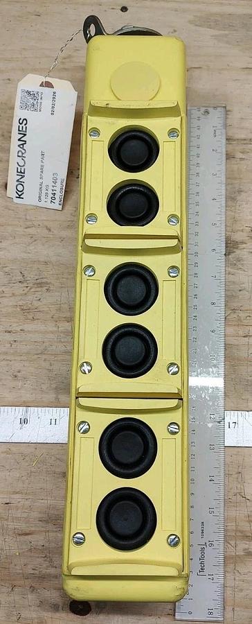 NEW KONE 70411403 Hubbell 2016 WPBC 6 Button Crane pendant enclosure Indoor