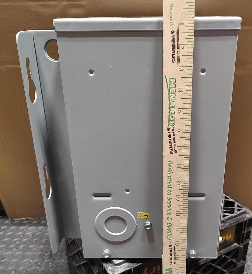  NEW ABB Dry Type Transformer 9T21B1016G02, 5KVA 600VAC Primary, 120/240VAC Secondary 