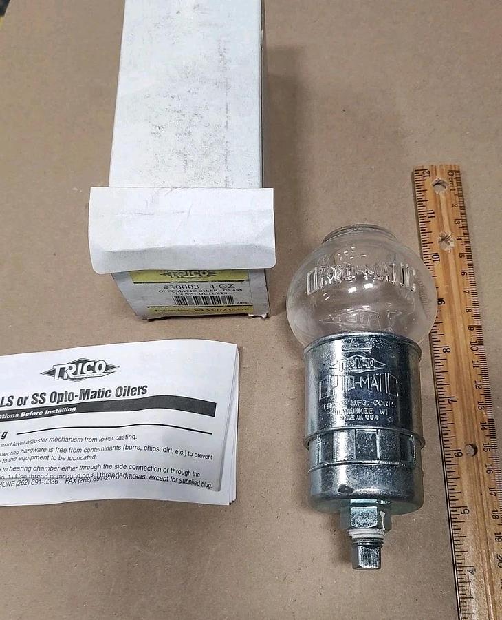 NEW Trico 30003 Optomatic 4oz Oiler, Glass 1/4"npt outlets