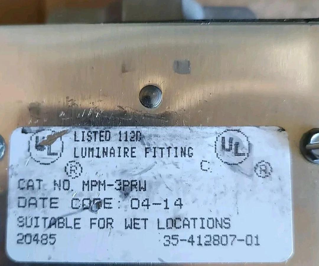 NOS GE MPM-3PRW Fixture Fitting / HID High/Low Bay Mounting Box