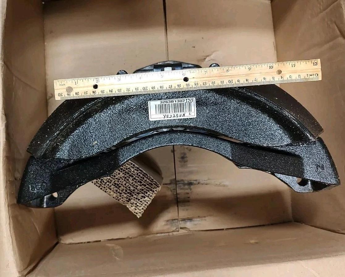 New In Open Box Meritor EX225H302XX000 NABI 6352435 SVC Caliper OPP