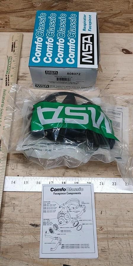 NEW In Box MSA Comfo Classic 808072 SMALL Softfeel Silicone Half Mask Respirator