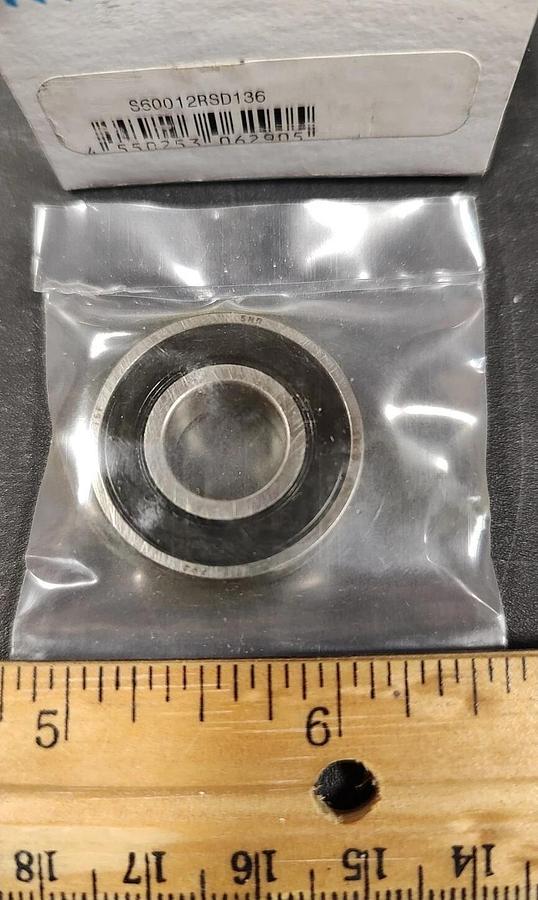 NEW Lot of 1 - S60012RS D136 STAINLESS STEEL Single Row ball 12mm bore x 28mm OD