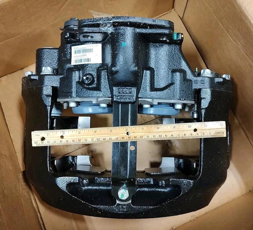 New In Open Box Meritor EX225H301XX000 NABI 6352434 SVC Caliper SHO
