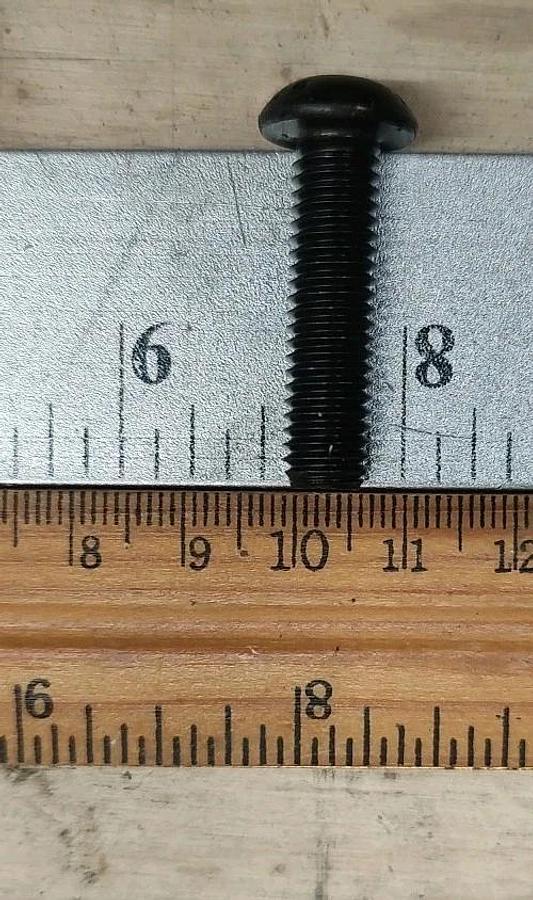 NEW Fastenal 1139919 Button Head Socket Cap Screw Black OxSteel M8-1.25mm x 30mm