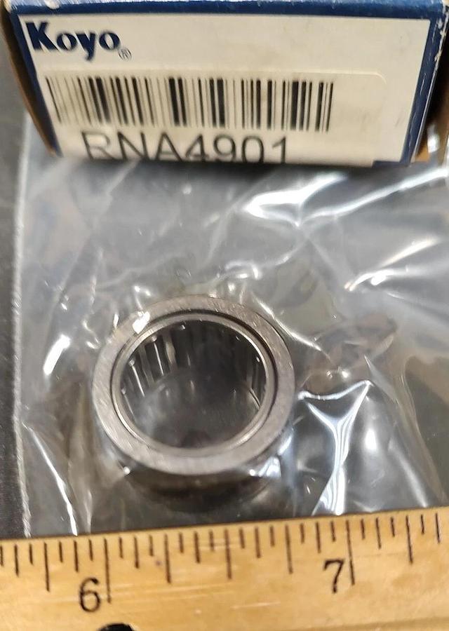 NEW Lot of 1 Koyo RNA4901 Needle Roller Bearing - 16mmBorex24mmODx13mmW   A2