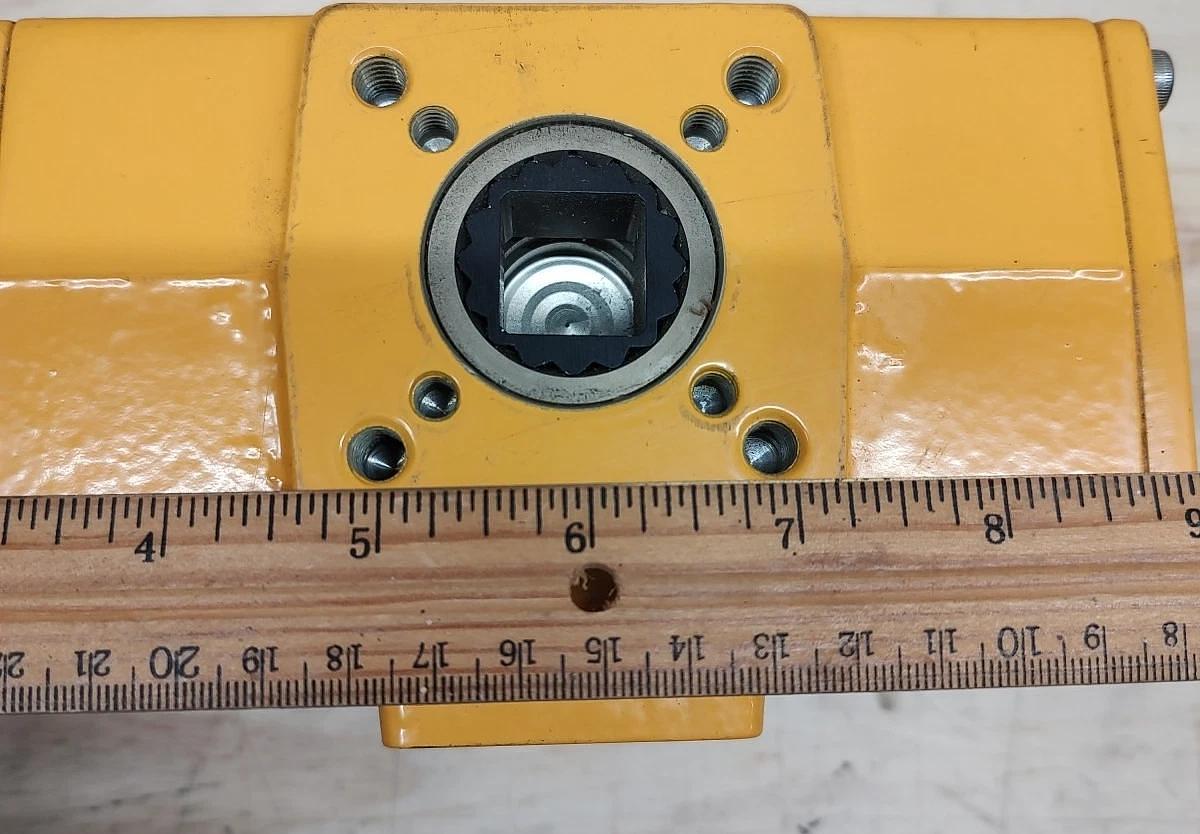 NEW OPEN BOX EL-o-Matic ED0100.U1A00A.19K0 Pneumatic Actuator