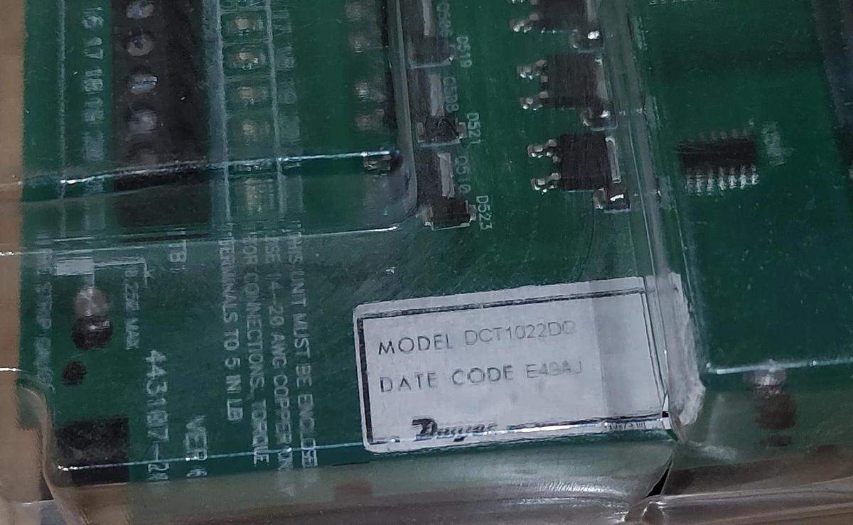 NEW DWYER INSTRUMENTS "DC" DCT1022DC DUST COLLECTOR CONTROL BOARD **DC VOLTAGE**