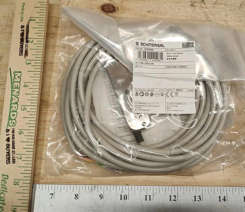 NEW Schmersal 103000648 Magnetic Safety Sensor BNS 40S-12ZG 5 meters long