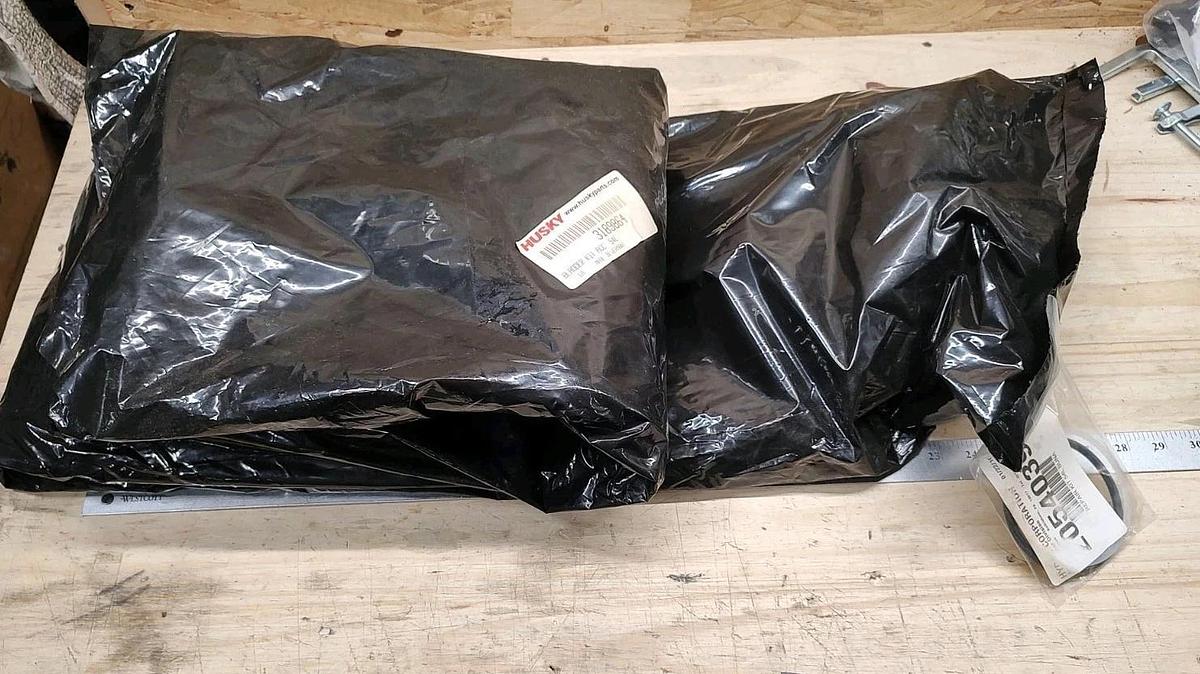 NEW & SEALED Husky 3189864 Bladder KIT 54L 63" Long X 11.5" Wide Flat