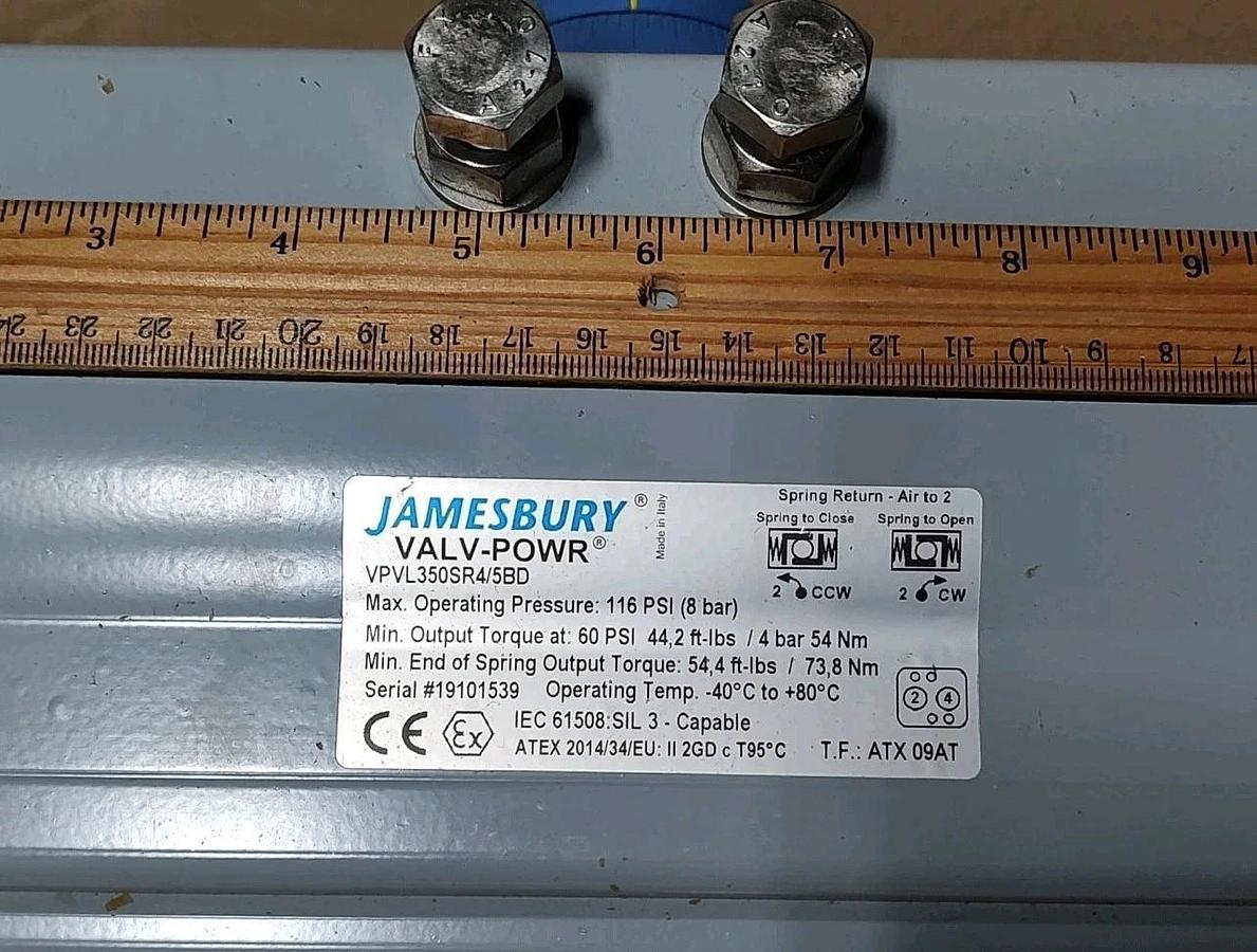 NEW Jamesbury ValvPowr VPVL350SR4/5BD Spring Return Pneumatic valve actuator