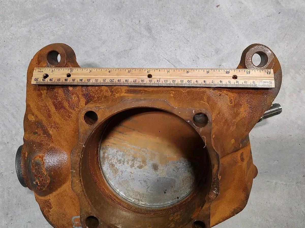 NOS 05-16 FORD 5C3Z3130BB F450 F550 4WD Front Axle Steering Knuckle 7C3Z-3130-A