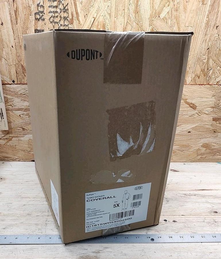 NEW CASE / 25 Dupont Tyvek Suit IsoClean 5X IC181SWH5X002500 Disposable Coverall