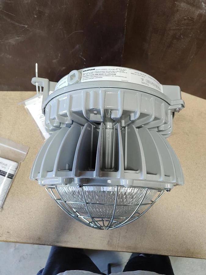 NEW Holophane Petrolux PLED2 18000LM L5H LED WET LOCATION High Bay Light GRAY