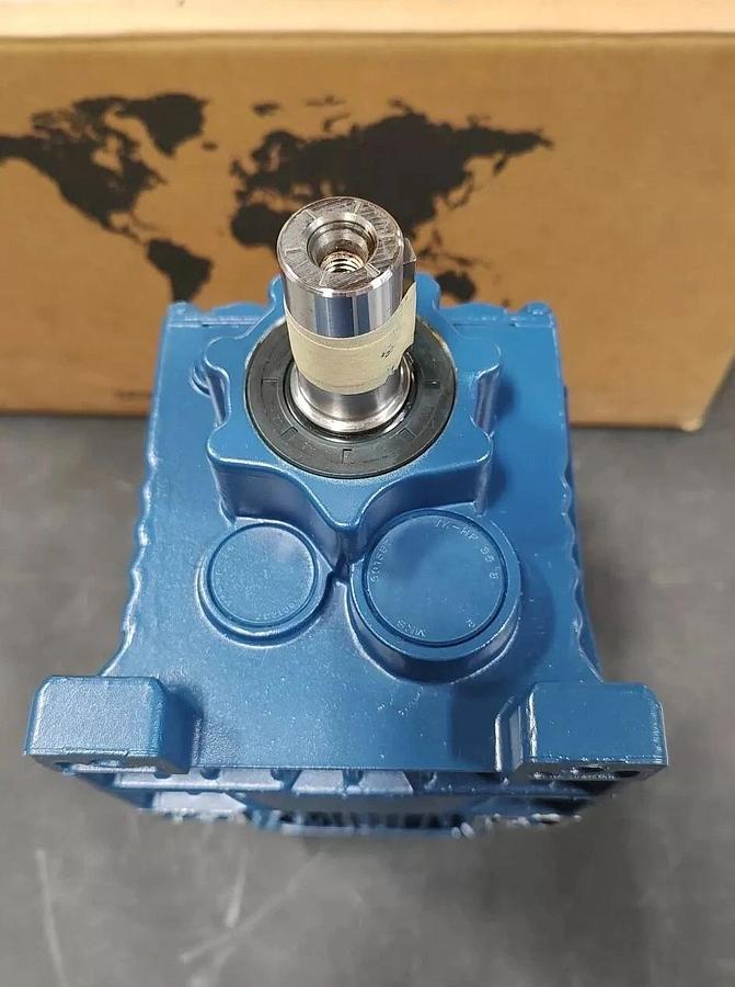 NOS Sew Euro MOVIMOT R27 DRN80M4 MM07 MO Gearmotor 109rpm 3ph 1hp 330/500VAC