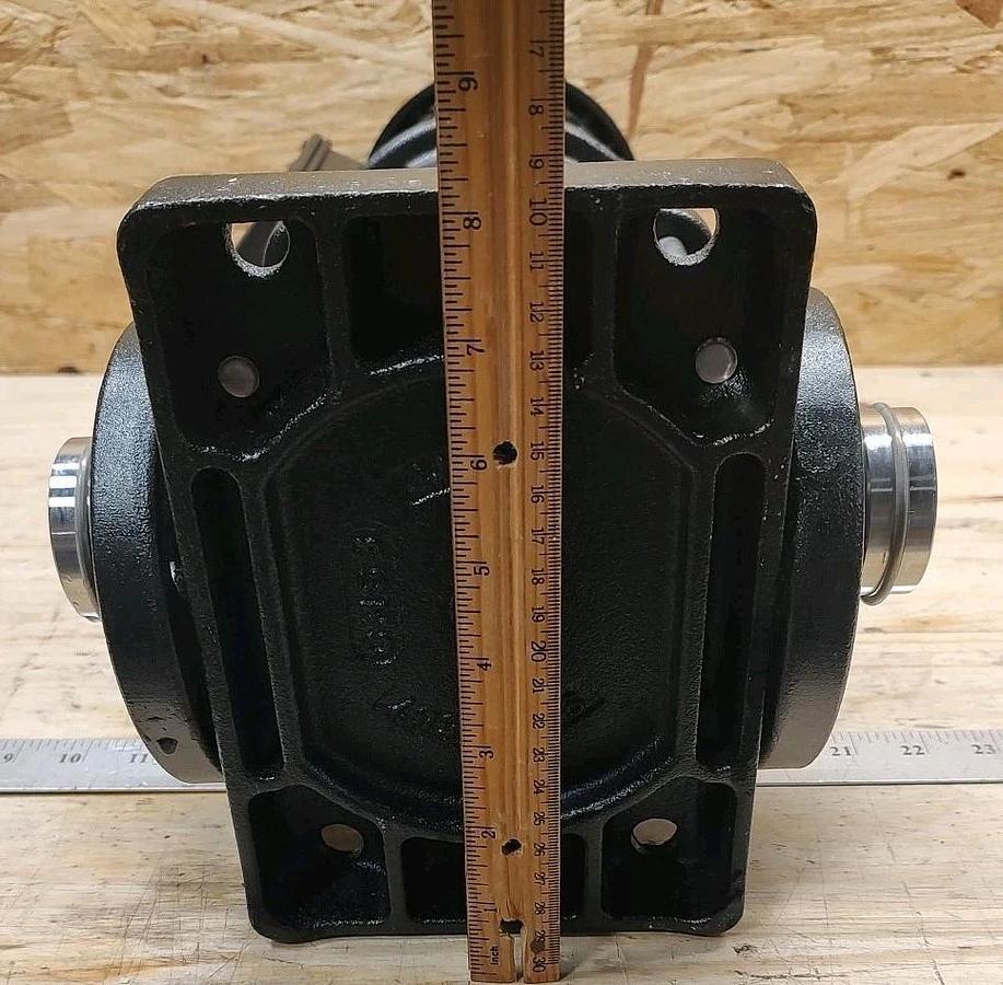Used USED Grundfos CRN1S-3 A-P-G-E-HQQE Vertical Centrifugal Pump 1.5" 4.8gpm 9991558