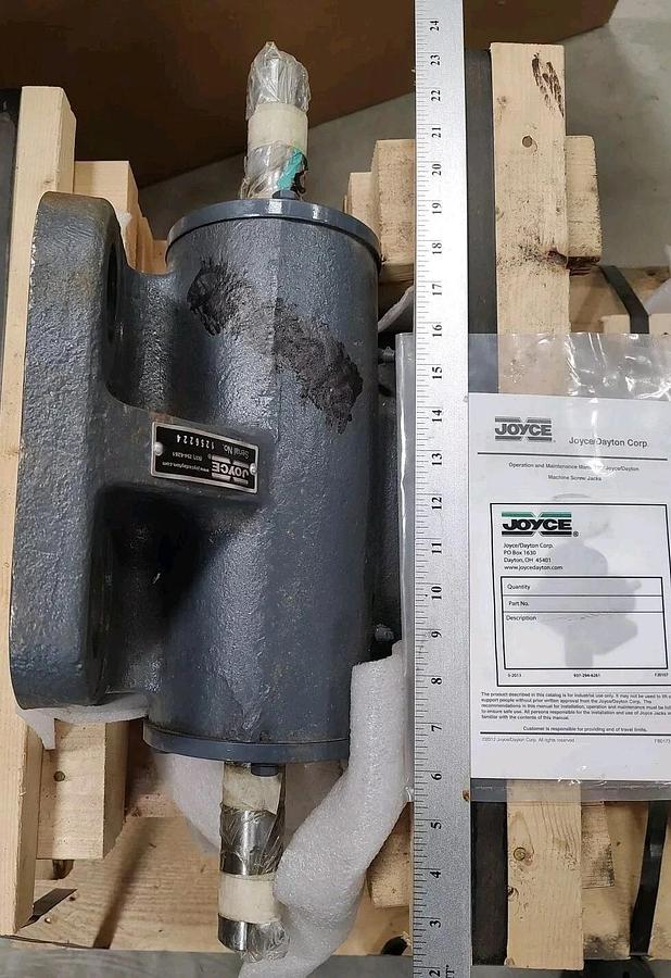 NEW JOYCE DAYTON 50 TON WORM GEAR JACK SCREW M# RWJT3250U2S-3-STDX 4-1/2" Screw