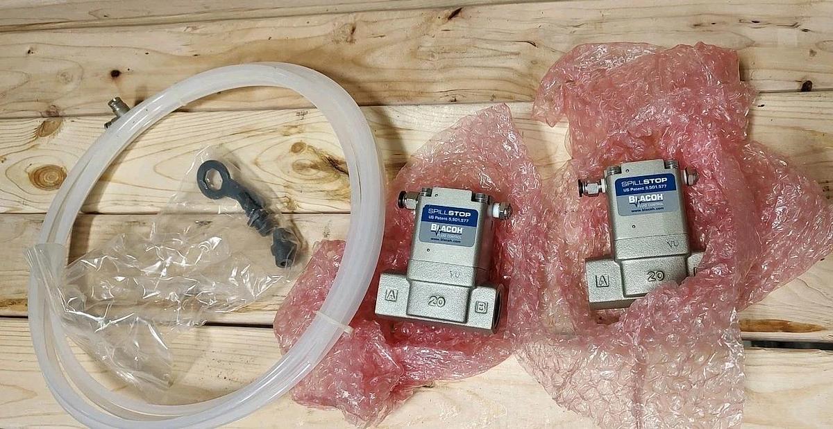 NEW BLACOH SPS-10-2-2 Spill Stop Pump Leak Containment POLY/NORYL/POLY/NORYL