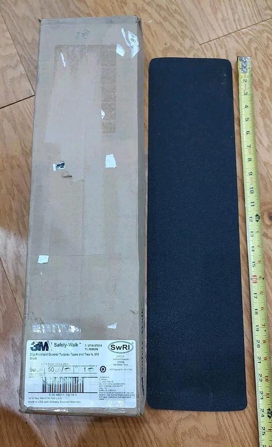 NEW LOT of 5 3M 610 Safety-Walk Slip-Resistant 6" x 24" Black Stair Tread
