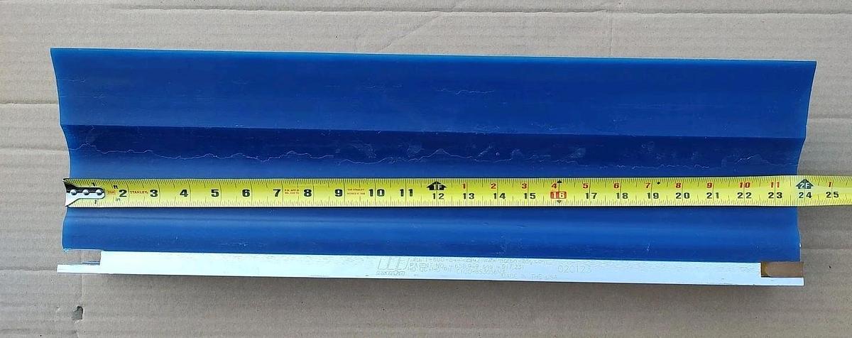 NEW MARTIN C1QCHB-S30S6N3 NAVY BLUE 24 inch Replacement Urethane Belt Cleaner