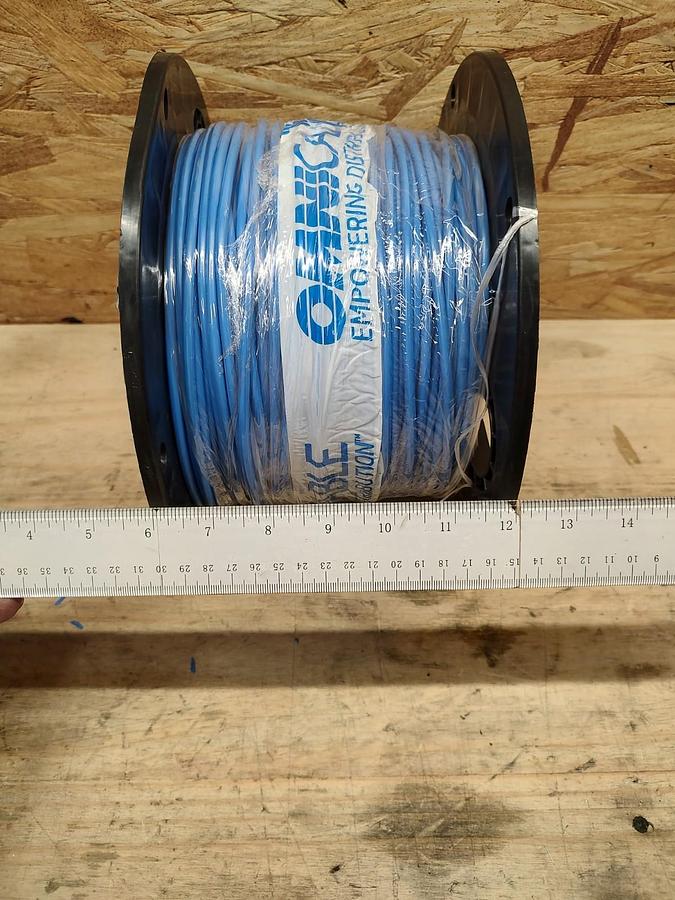 NEW 500ft Spool OmniCable L710ST-05 10 AWG Blue NO Stripe hook up Wire