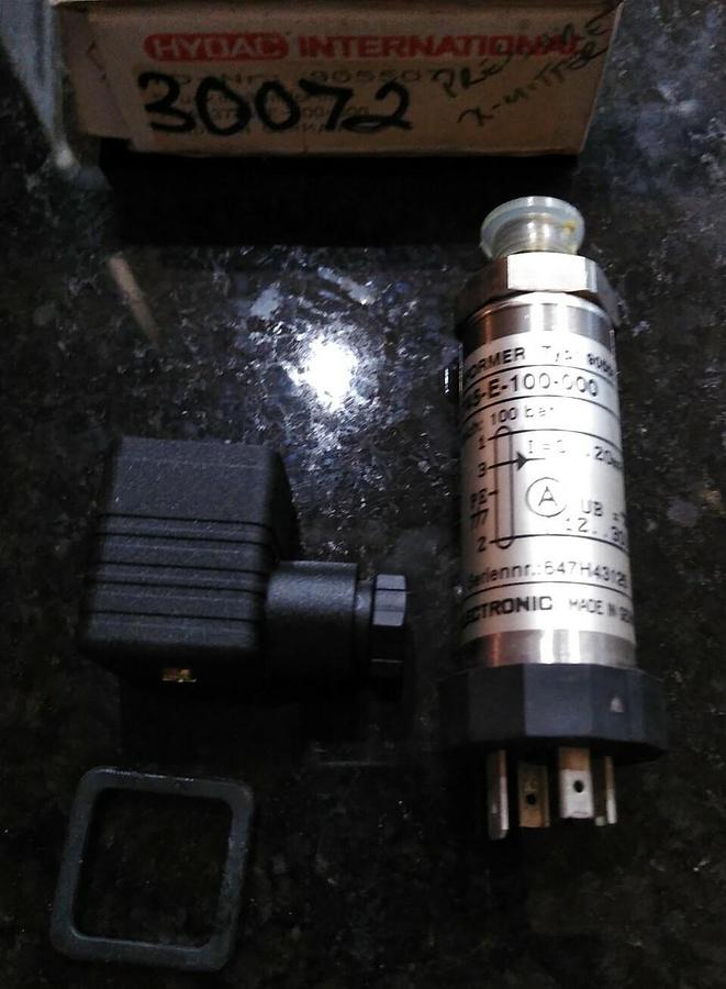 NOS HYDAC HDA 3745-E-100-00 PRESSURE TRANSDUCER 100bar