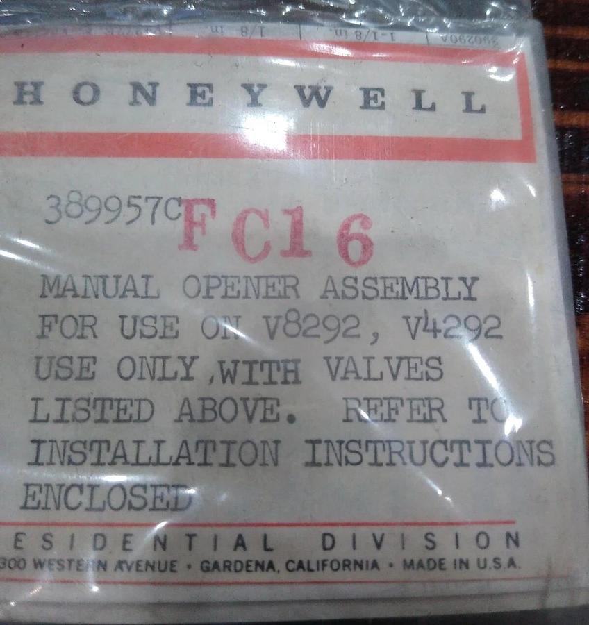 NOS HONEYWELL 389957C MANUAL OPENER ASSEMBLY FOR V8292 V4292 VALVES