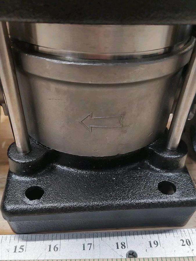 Used USED Grundfos CRN1S-3 A-P-G-E-HQQE Vertical Centrifugal Pump 1.5" 4.8gpm 9991558