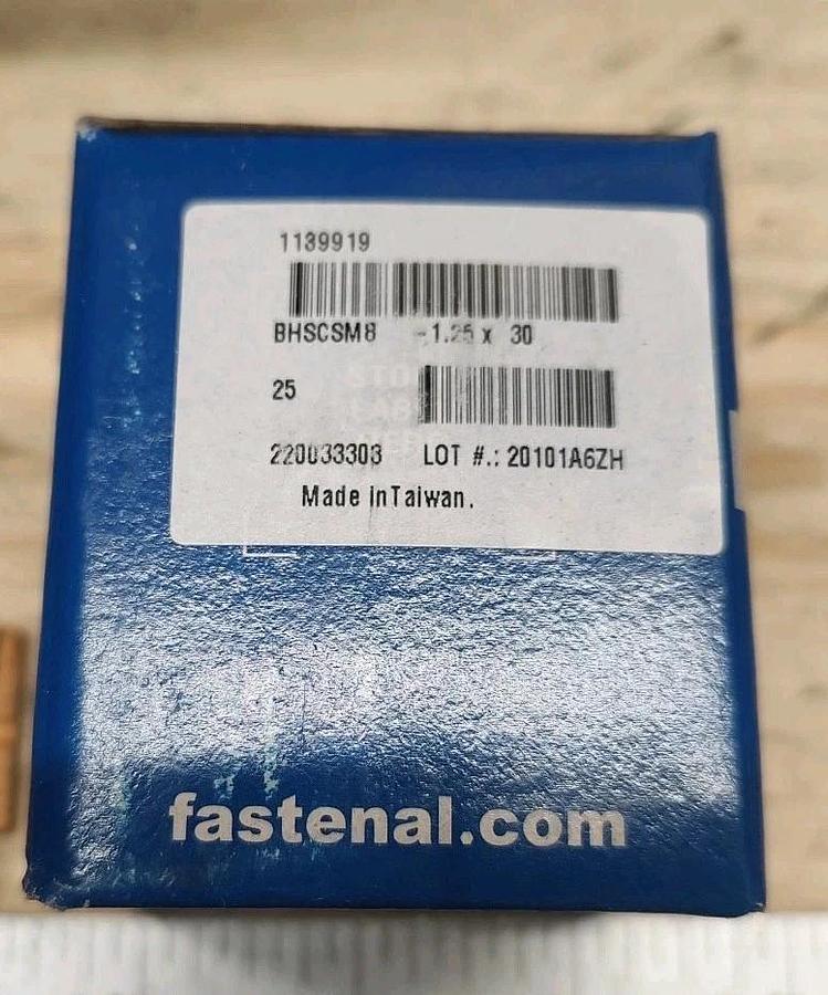 NEW Fastenal 1139919 Button Head Socket Cap Screw Black OxSteel M8-1.25mm x 30mm