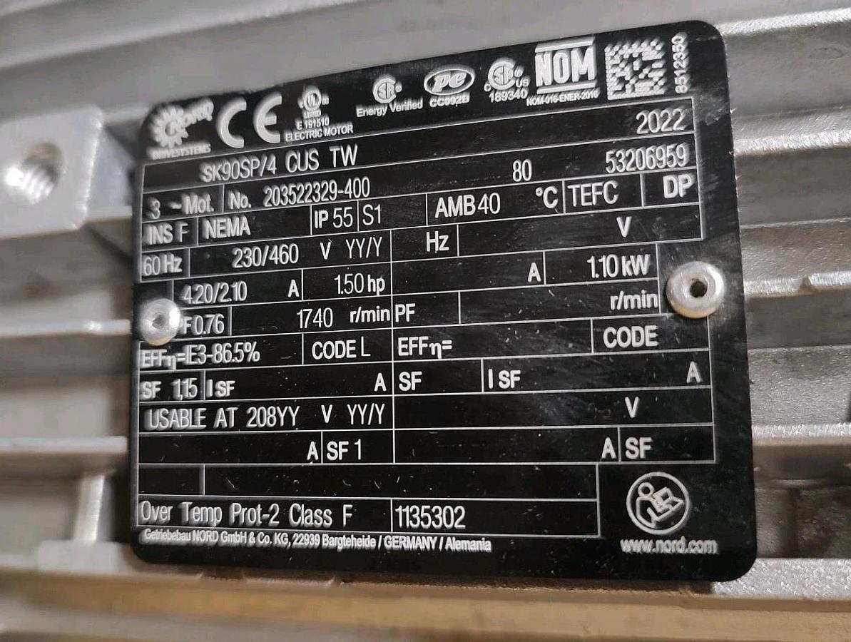 NEW NORD Gearmotor SK572.1Z VL-90SP/4 CUS TW 24.58:1 3ph 1.5 HP 203522329-400
