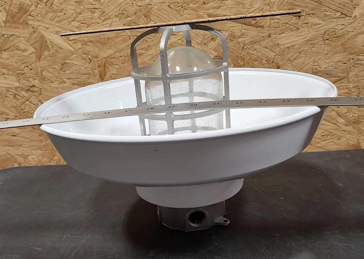 NOS 16" White Farmhouse BARN LIGHT Fixture w/Shade Jar & CAST ALUMINUM Cage