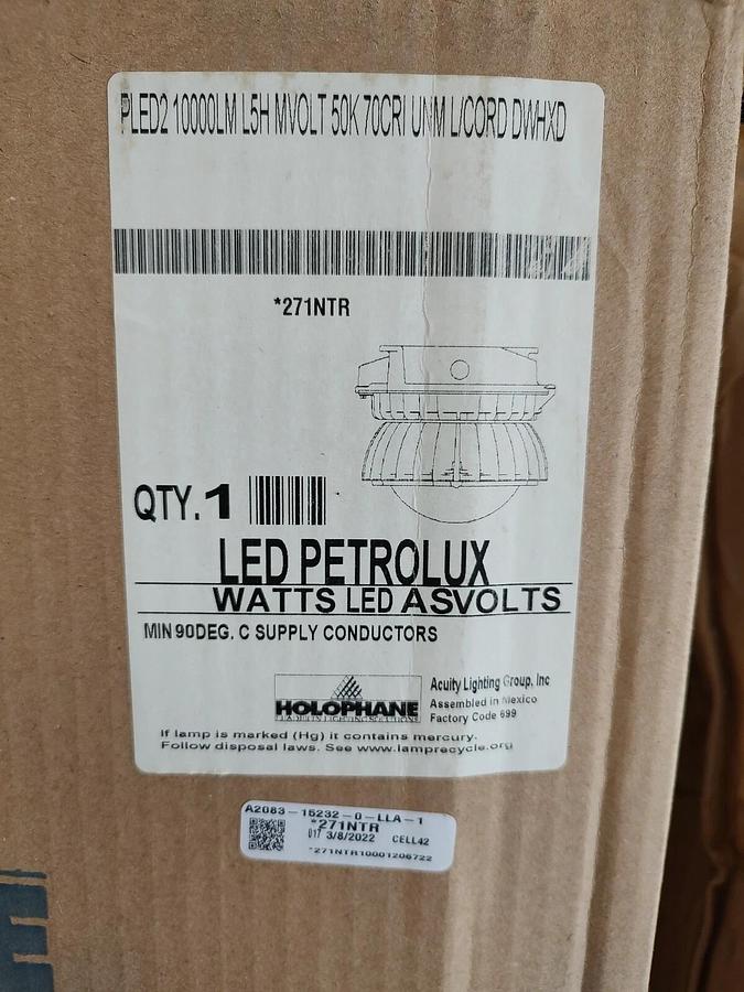 NEW Holophane Petrolux LED PLED2 10000LM WET LOCATION High Bay Fixture - WHITE