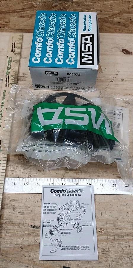 NEW In Box MSA Comfo Classic 808072 SMALL Softfeel Silicone Half Mask Respirator