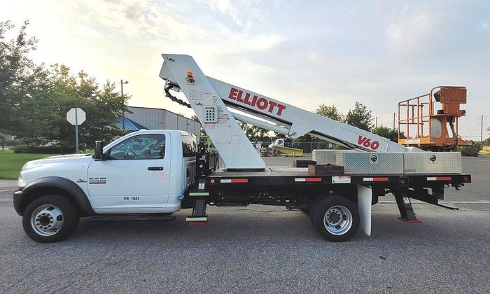 Used Elliott V60 60ft Bucket Boom on 2015 Ram 5500 Flatbed Truck - M71874 