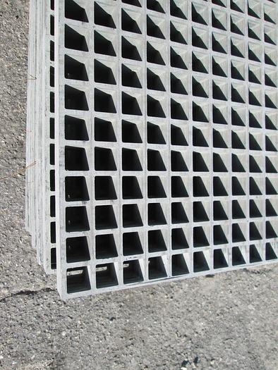 Used Molded Fiberglass Grating Sheets