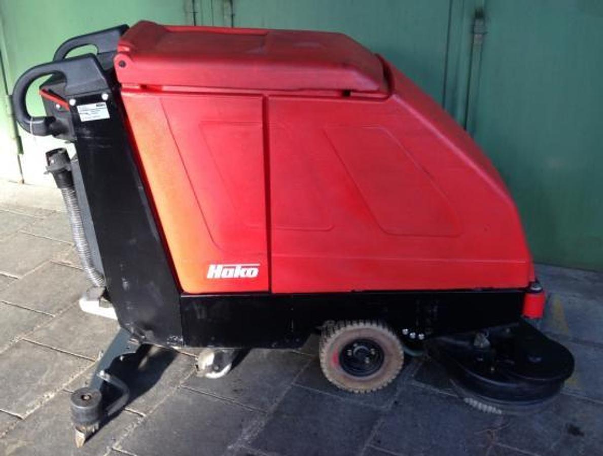 Gebraucht Scheuersaugmaschine   HAKO Hakomatic B 650 S - Reinigungsanlagen