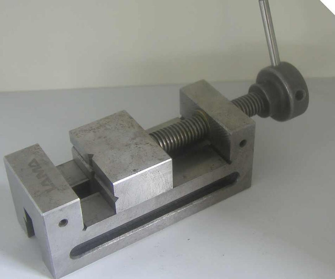 Gebraucht Präzisionsspannstock für Flachschleifmaschinen, 2 Stück