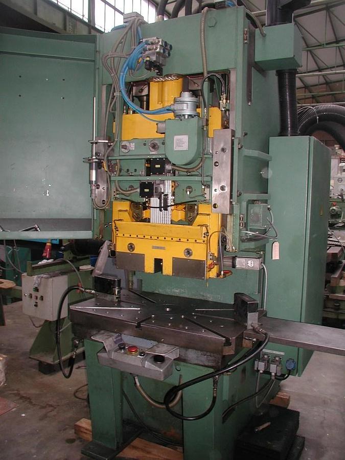 Gebraucht Kniehebelpresse BRUDERER