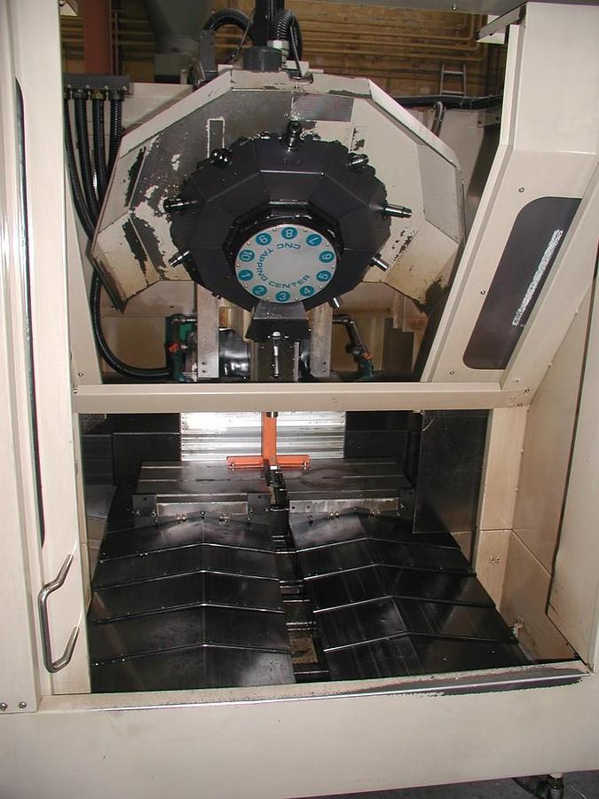 Gebraucht Vertikal-Bearbeitungszentrum BROTHER