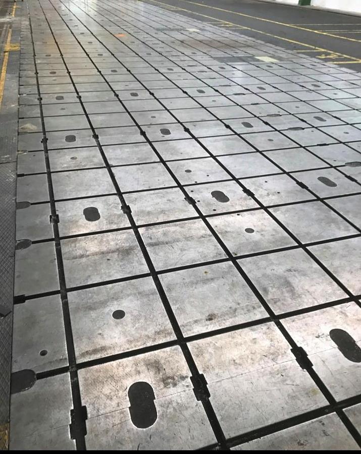 Gebraucht Fundament- bzw. Aufspannplatten, ca. 50 Stück vorrätig