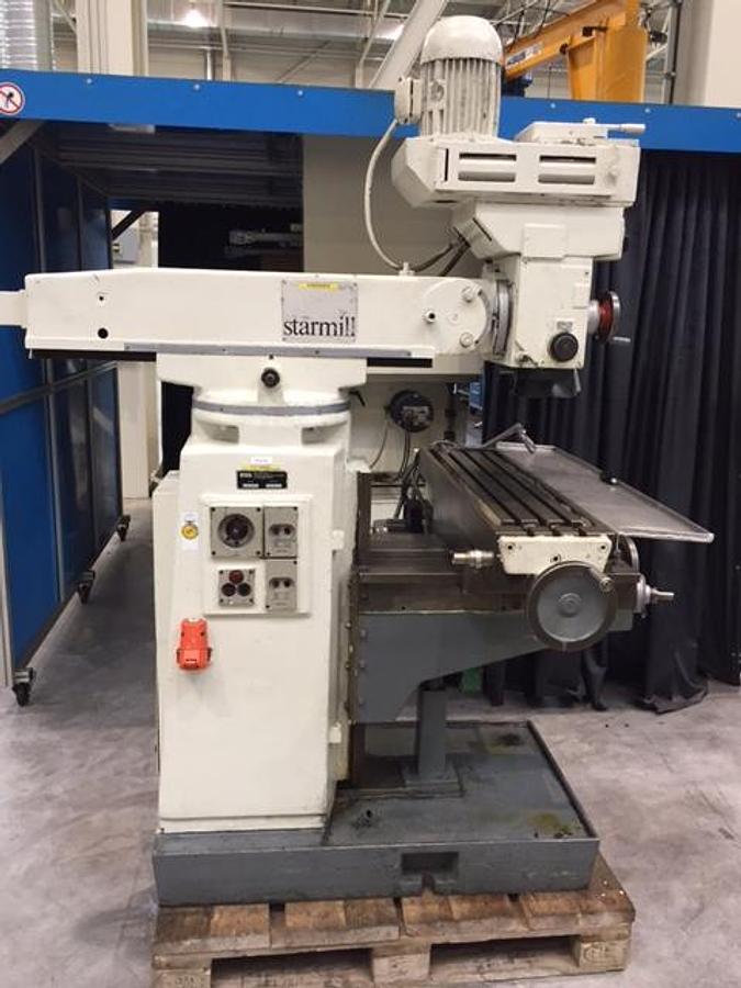 Gebraucht Mehrzweckfräsmaschine PRVOMAJSKA